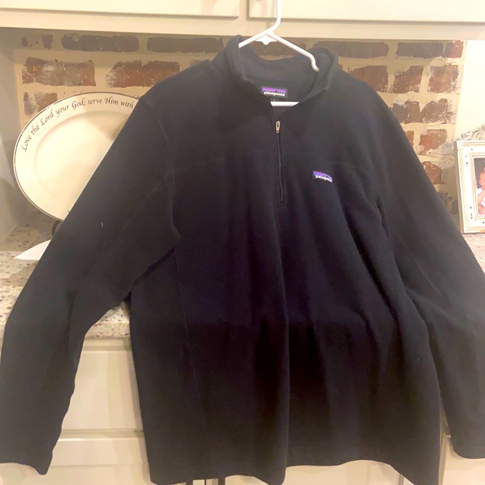 Patagonia 1/4 Zip Pullover. EUC